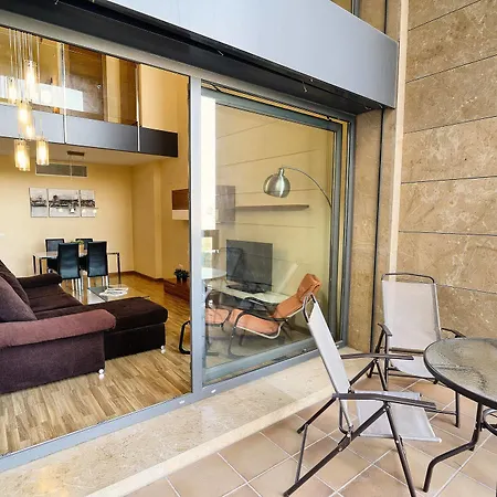 Ohmyloft Valencia דירה בורחאסוט